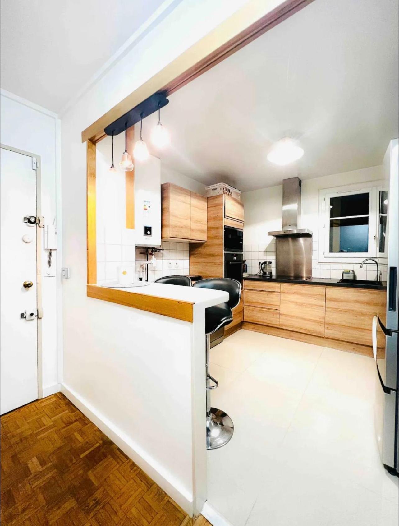 Modern 2 Bedroom Apartment Near Paris Metro, Giant Flat Screen Tv 85 Inches, Balcony, Free Parking 이브리쉬르센 외부 사진