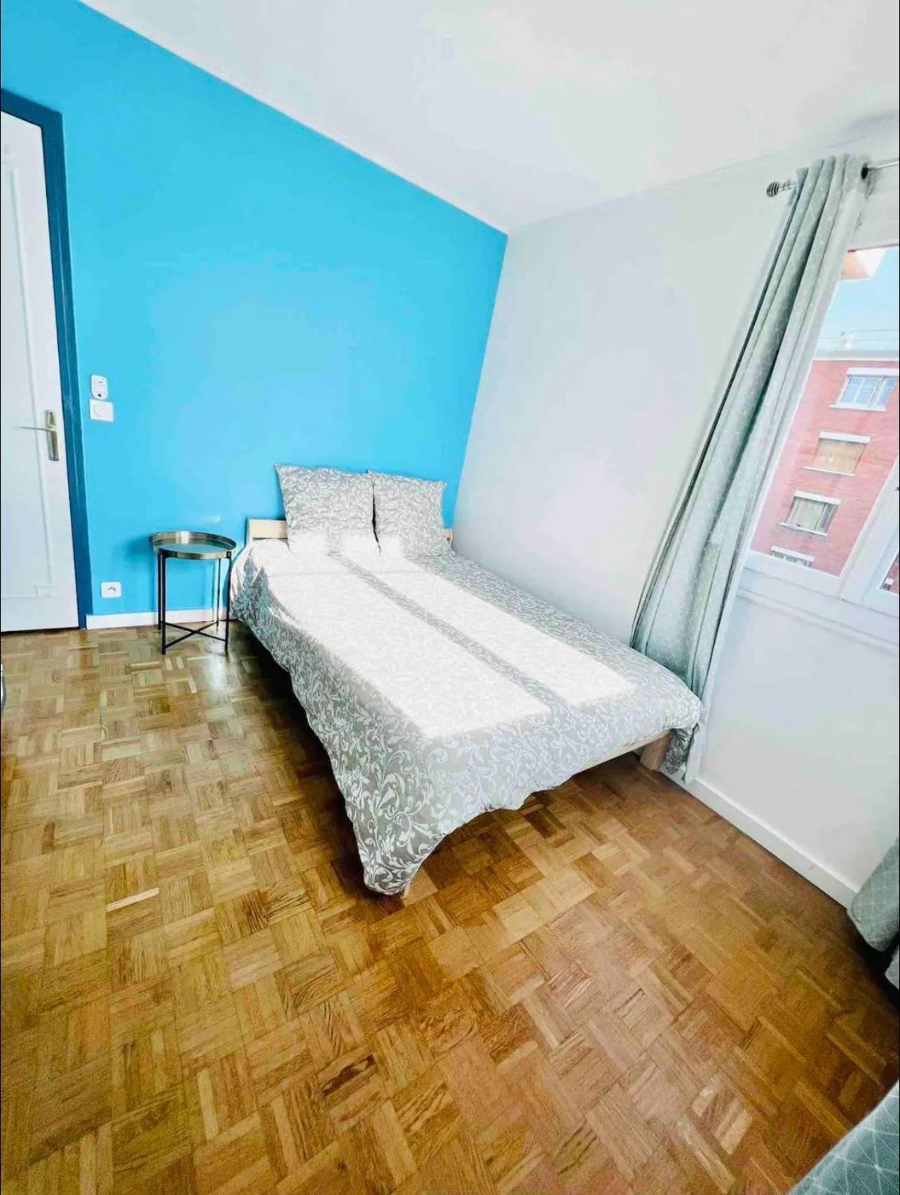 Modern 2 Bedroom Apartment Near Paris Metro, Giant Flat Screen Tv 85 Inches, Balcony, Free Parking 이브리쉬르센 외부 사진