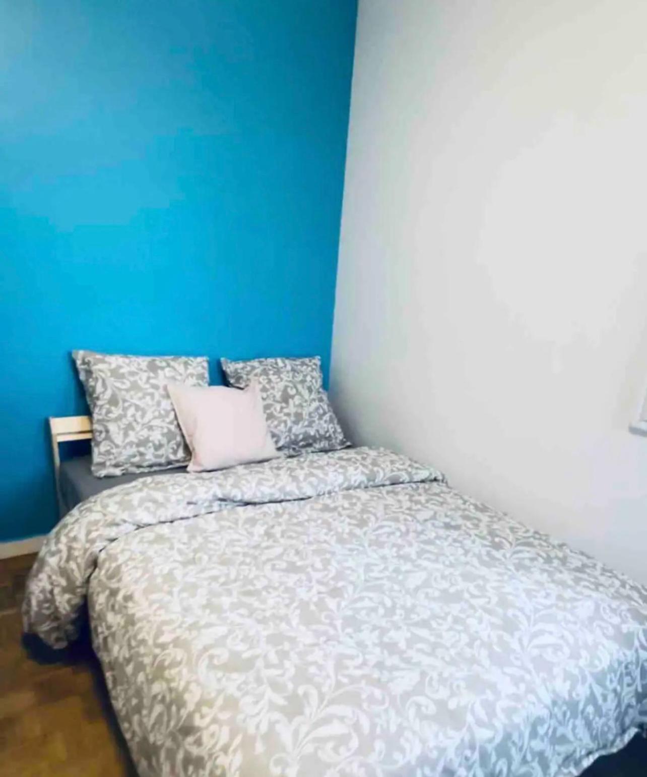 Modern 2 Bedroom Apartment Near Paris Metro, Giant Flat Screen Tv 85 Inches, Balcony, Free Parking 이브리쉬르센 외부 사진